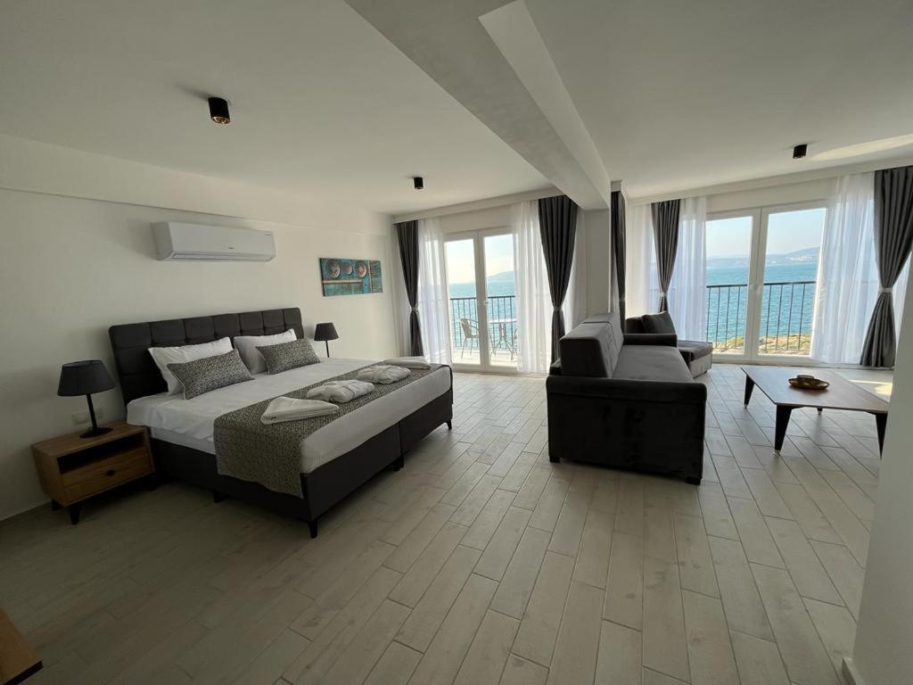 Ni Marin Hotel Milas Εξωτερικό φωτογραφία