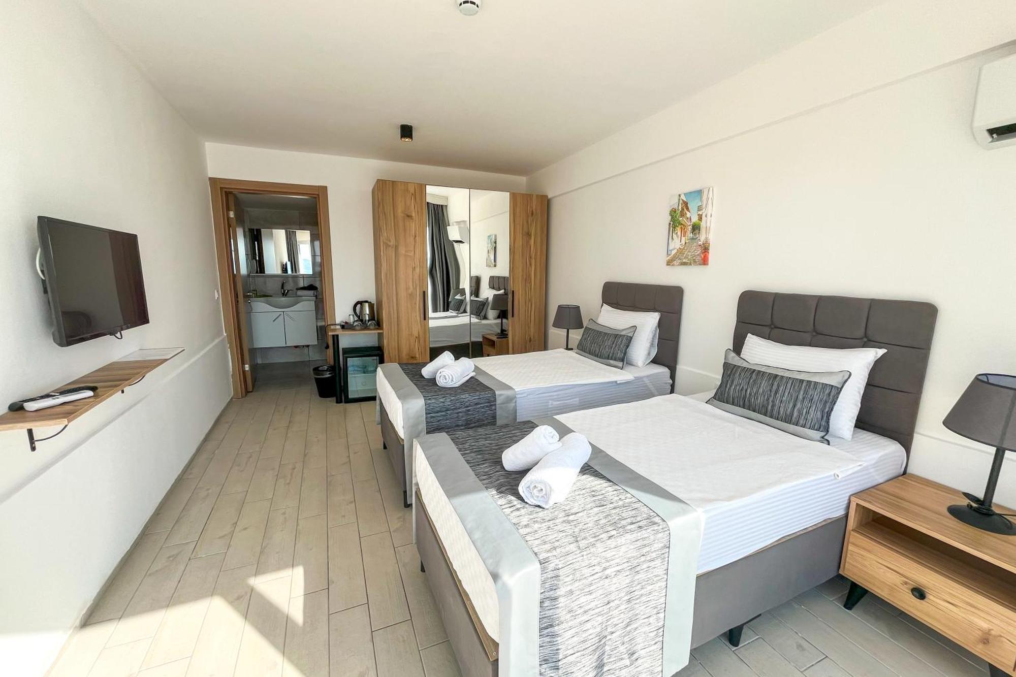 Ni Marin Hotel Milas Εξωτερικό φωτογραφία
