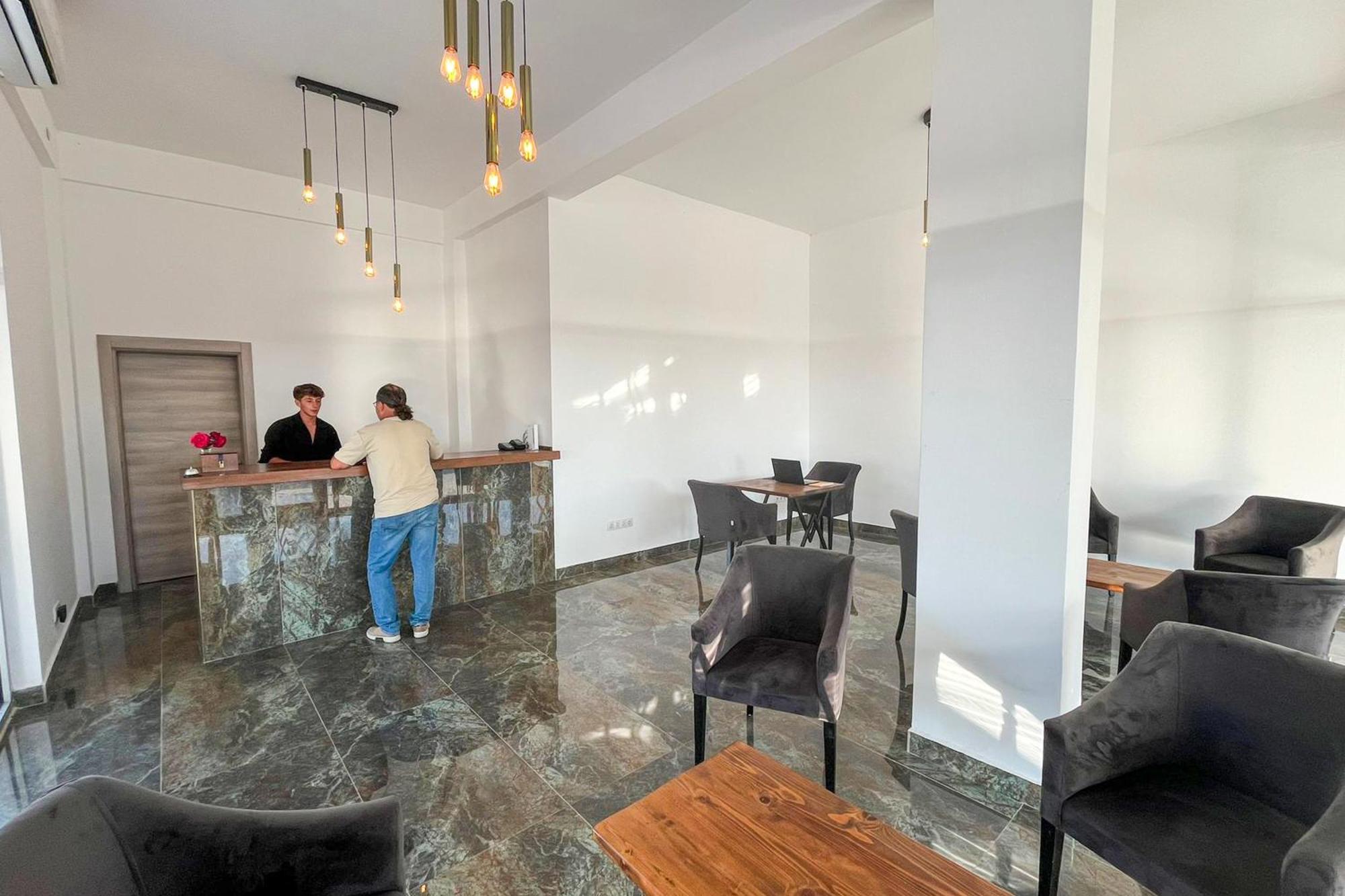 Ni Marin Hotel Milas Εξωτερικό φωτογραφία